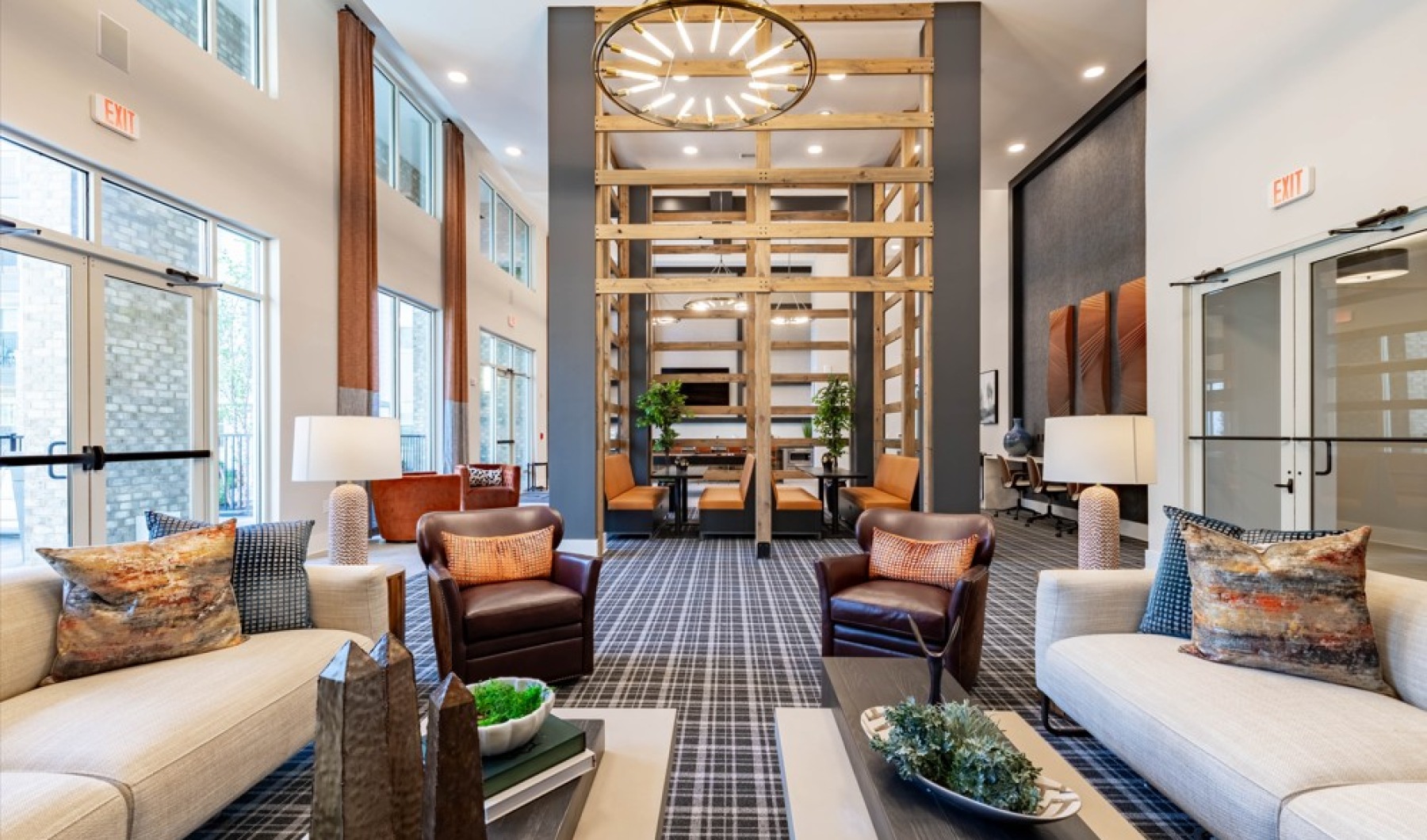 Resident Clubhouse Lounge Area at Velo Circleport in Erlanger KY